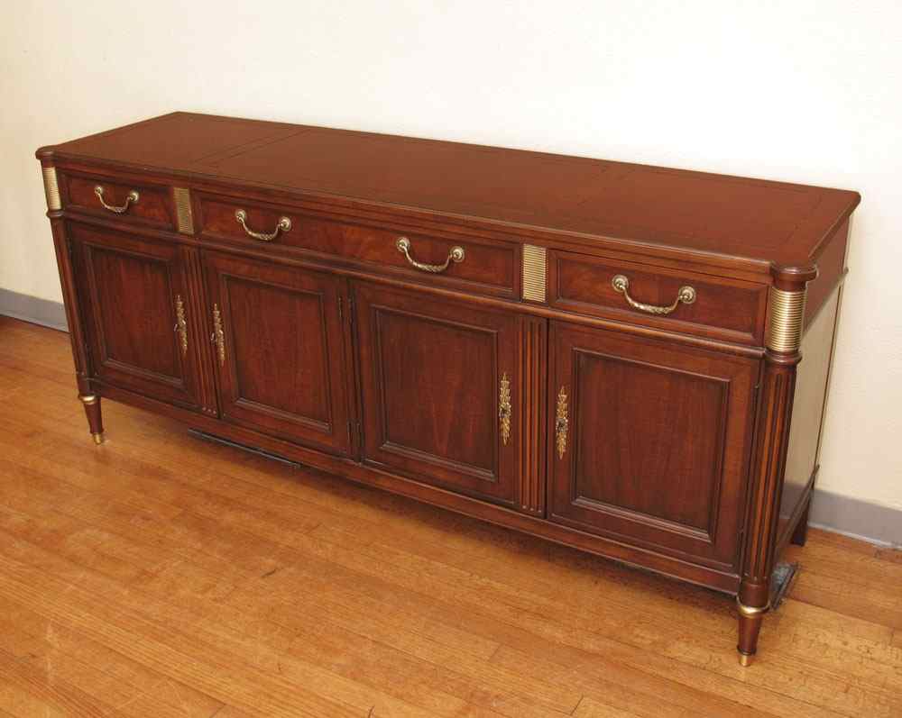 Appraisal: BAKER FURNITURE MAHOGANY SIDEBOARD SERVER Four panel doors under drawers