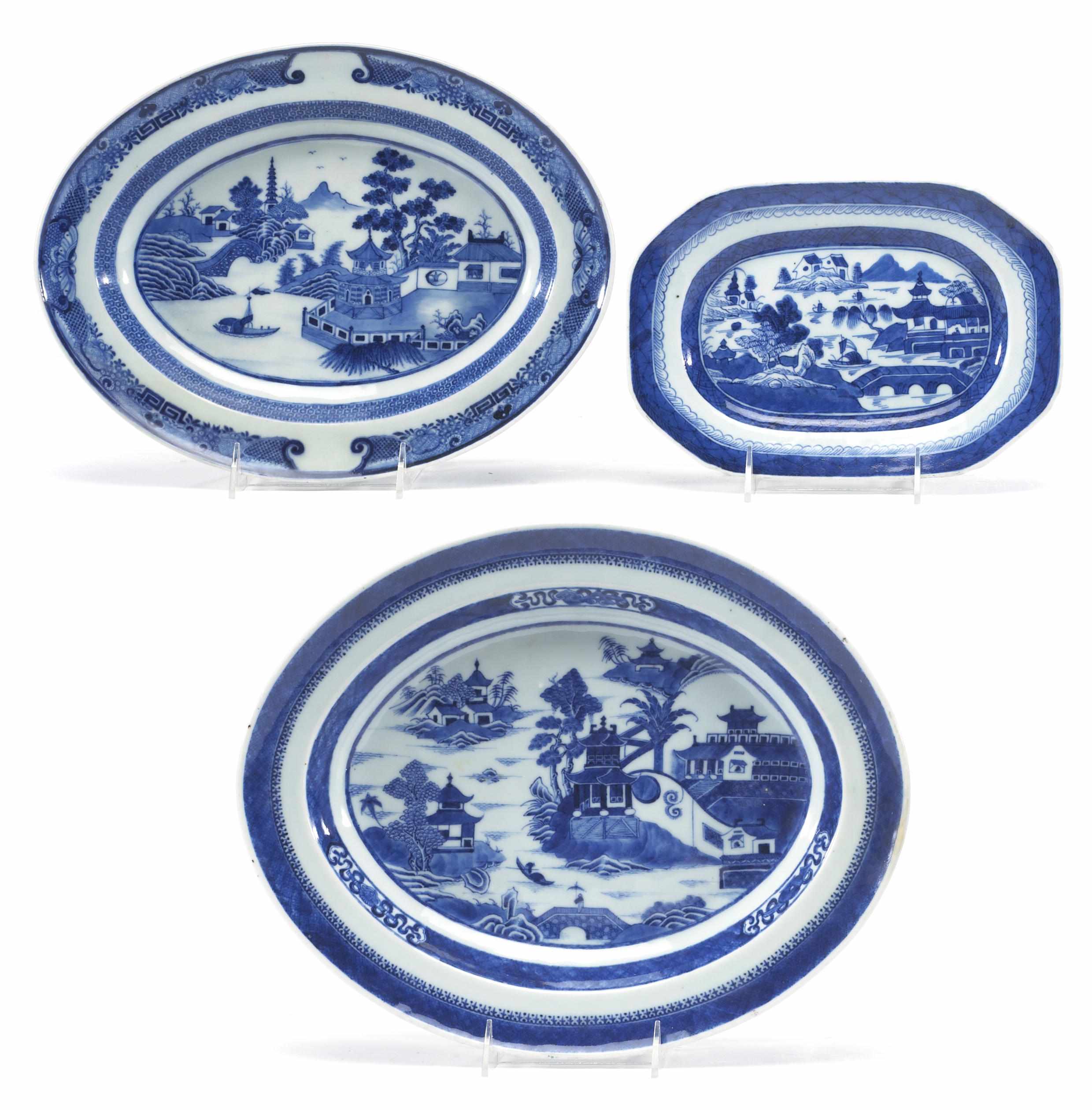 Appraisal: A group of three Chinese Export porcelain Canton blue and