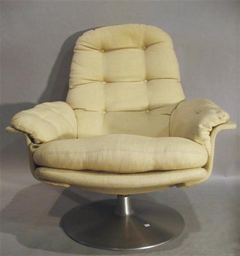 Appraisal: WHITE UPHOLSTERED DESK CHAIR ON SWIVEL h w d in