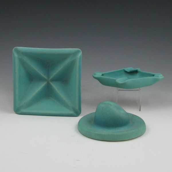 Appraisal: Lot of three pieces of Van Briggle in Ming Turquoise