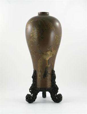 Appraisal: A modern Japanese lacquer vase of baluster form depicting exotic