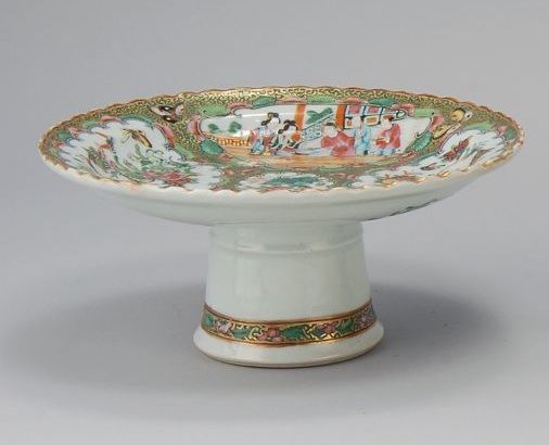 Appraisal: CHINESE EXPORT ROSE MEDALLION PORCELAIN TAZZA Circa With figural bird