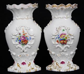 Appraisal: Pair of Meissen porcelain vases circa each executed in the