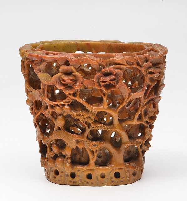 Appraisal: A CHINESE CARVED SOAPSTONE BRUSH POT of open work form