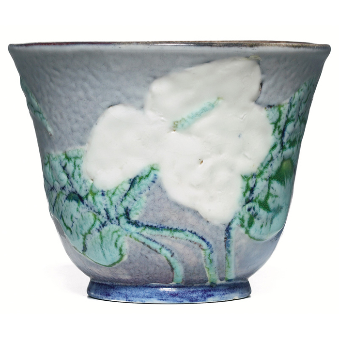 Appraisal: Beautiful Rookwood vase fine Porcelain glaze with an intricate and