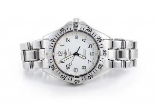 Appraisal: Breitling Stainless Steel Men's Watch Breitling stainless steel men's watch