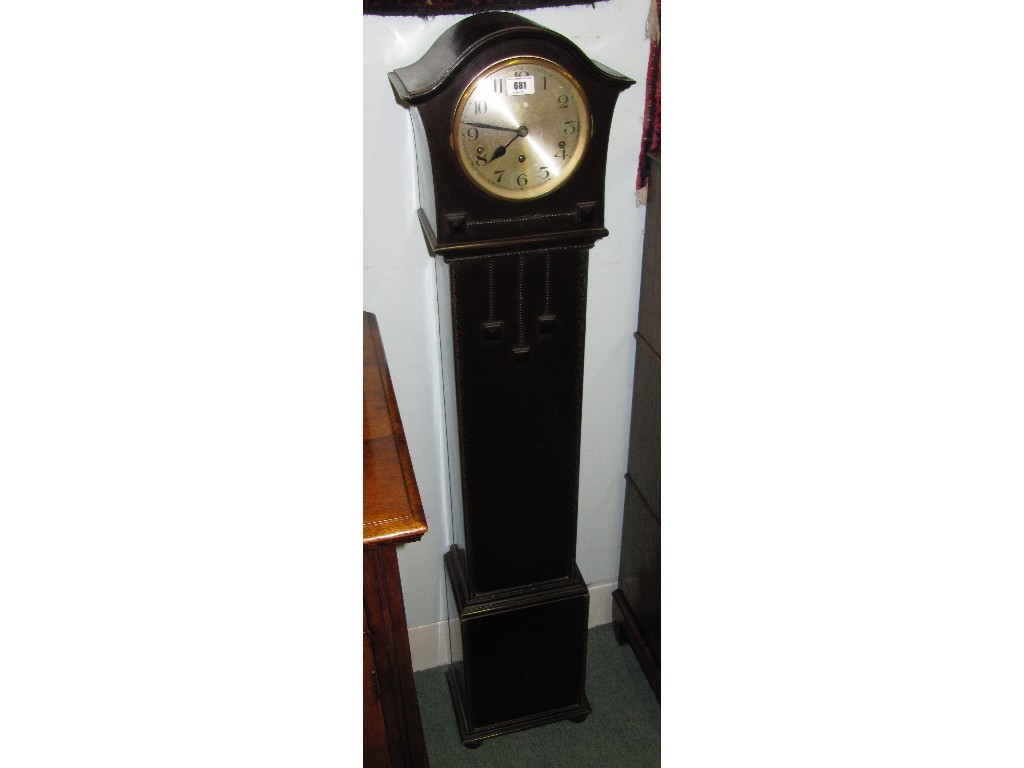 Appraisal: Mahogany granddaughter clock