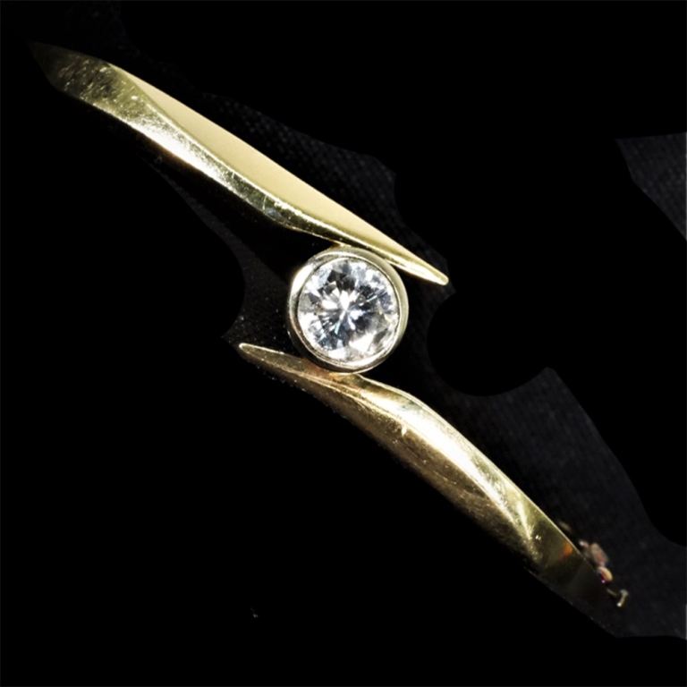 Appraisal: K GOLD CT DIAMOND BANGLE BRACELET Brilliant cut diamond color