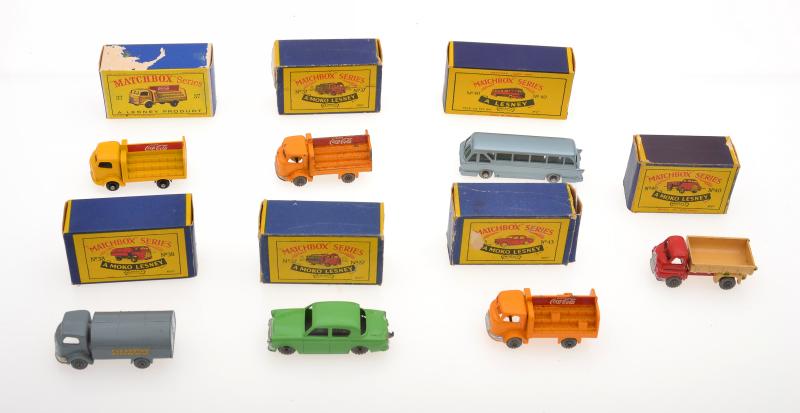 Appraisal: X MATCHBOX - SERIES MODELS INCLUDING NO A HILLMAN MINX