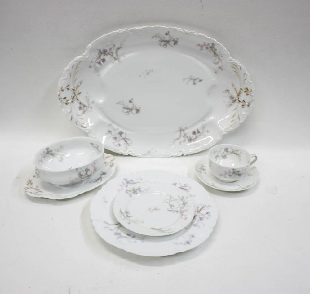 Appraisal: HAVILAND LIMOGES CHINA SET piece service for twelve comprised of