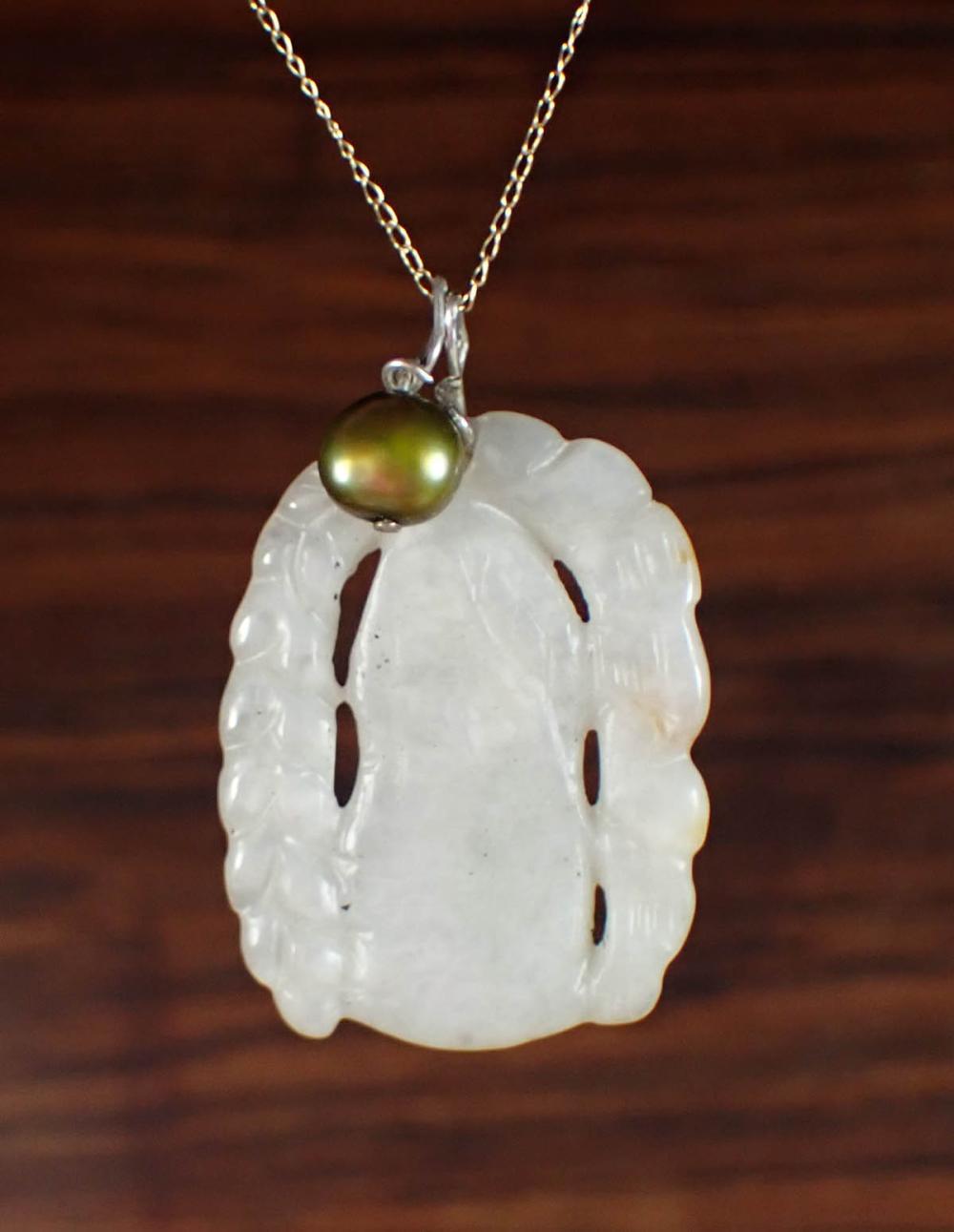 Appraisal: JADE PEARL AND YELLOW GOLD PENDANT NECKLACE with a -