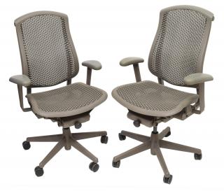 Appraisal: HERMAN MILLER MODERN CELLE OFFICE CHAIR lot of Herman Miller