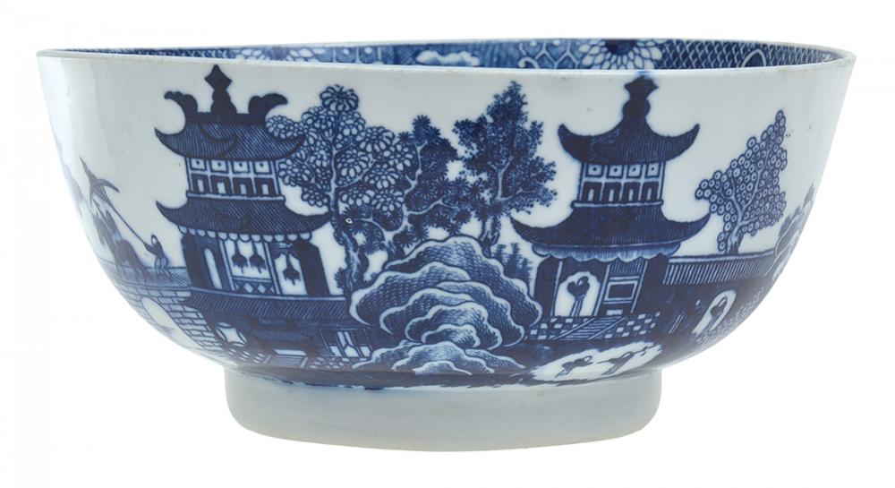 Appraisal: A CAUGHLEY CHINOISERIE PORCELAIN BOWL LATE TH CENTURY decorated with