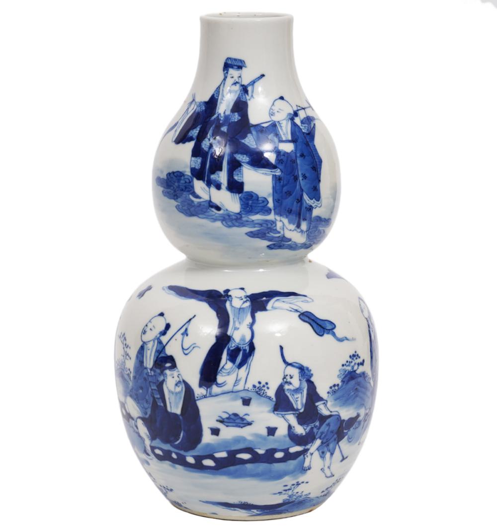 Appraisal: CHINESE BLUE WHITE DOUBLE GOURD PORCELAIN VASEChinese blue white double