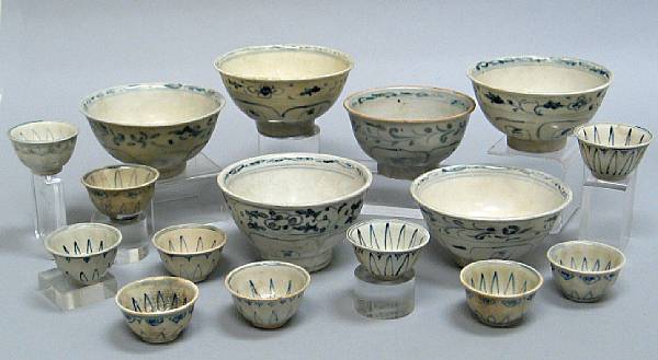 Appraisal: A group of six blue and white bowls and ten