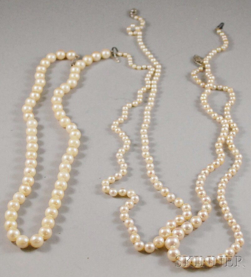 Appraisal: Three Cultured Pearl Necklaces two graduated all with white gold