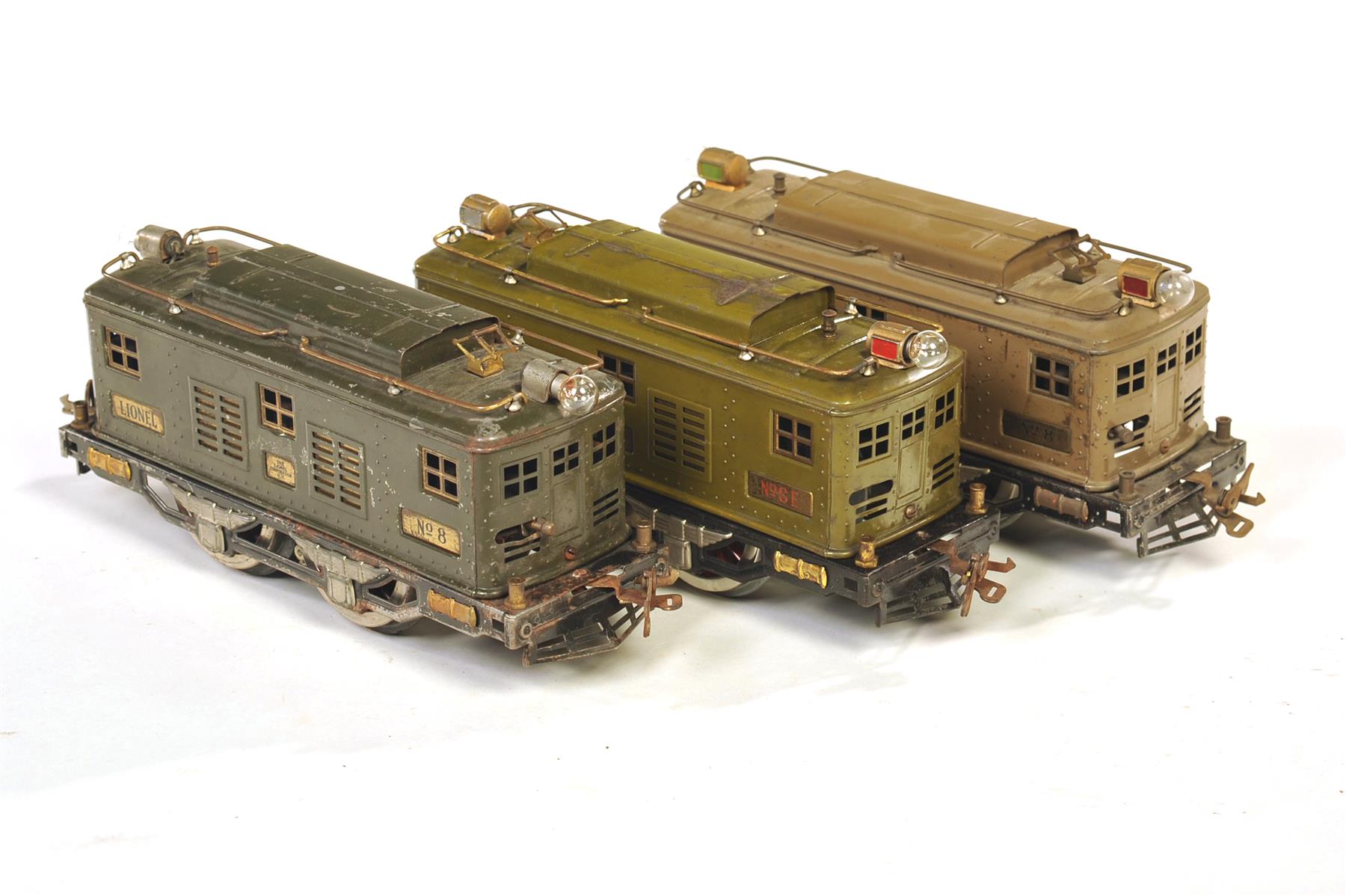 Appraisal: THREE LIONEL STANDARD GAUGE ELECTRIC MOTORS E American ca -