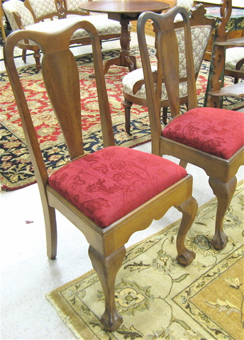 Appraisal: SET OF SIX MAHOGANY DINING CHAIRS Chippendale Queen Anne design