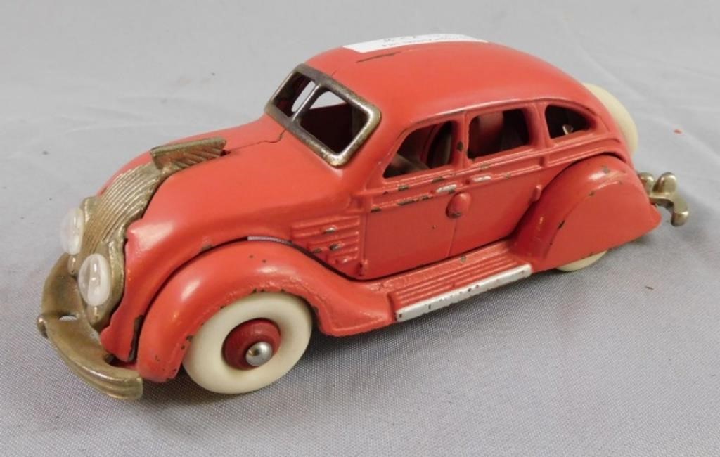 Appraisal: HUBLEY CHRYSLER DELUXE AIRFLOW MODEL CAR CA Cast iron painted