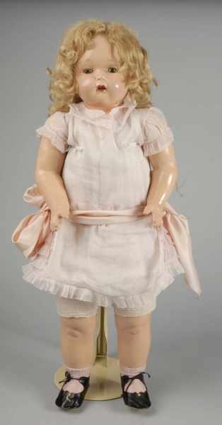 Appraisal: Large Effanbee Mae Starr Composition Cloth Doll Description Ca Composition