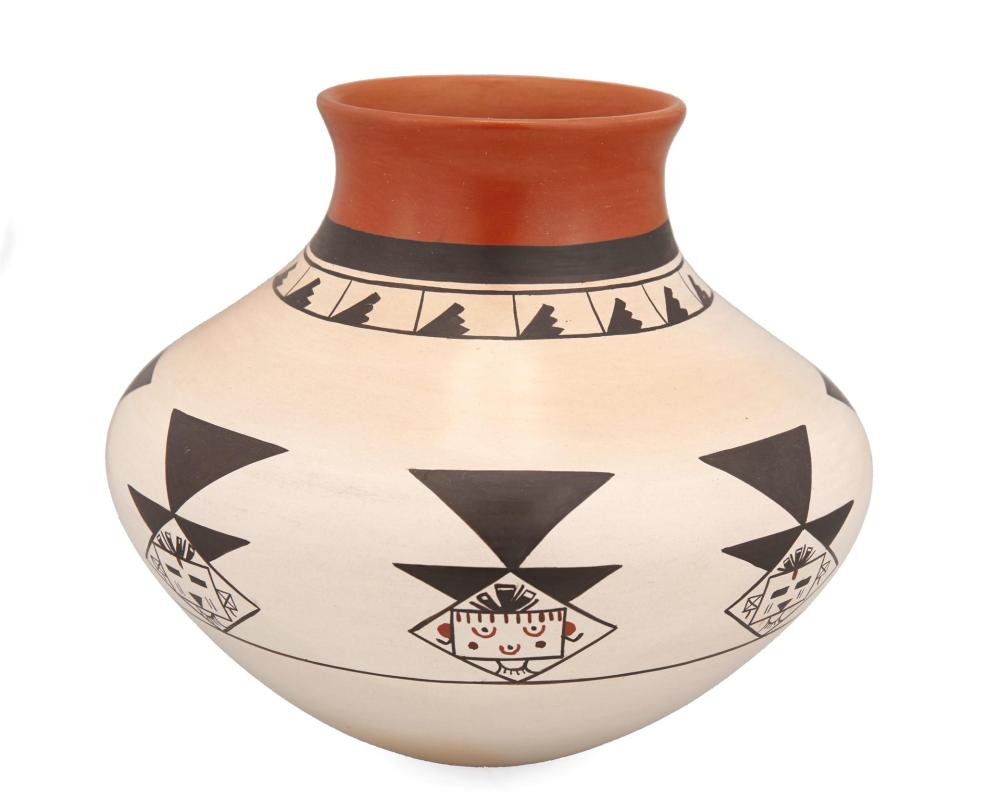 Appraisal: Mark Tahbo - Hopi-Tewa A Hopi pottery jar Signed and