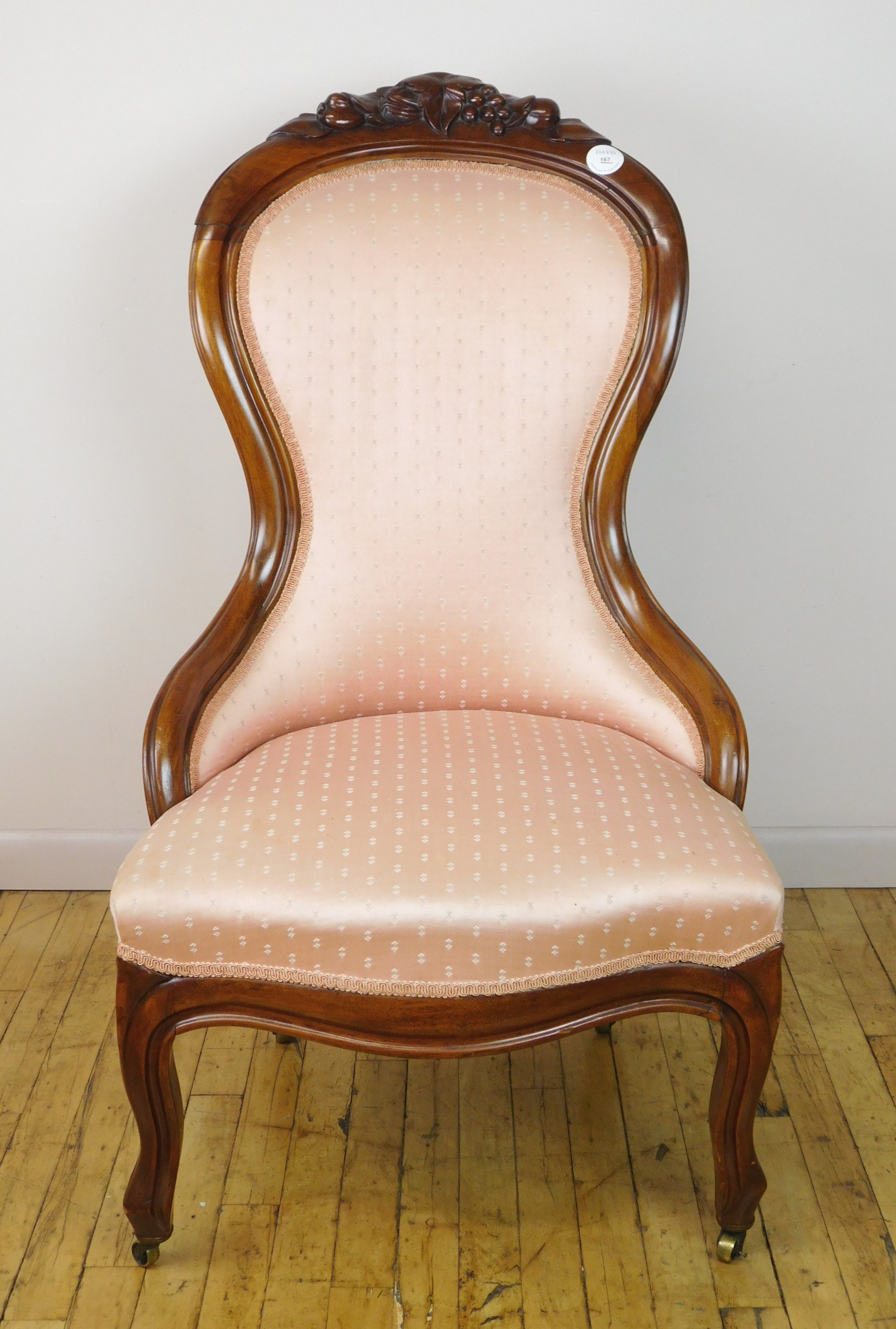 Appraisal: Victorian chair covered in pink upholstery ''h ''w '' seat