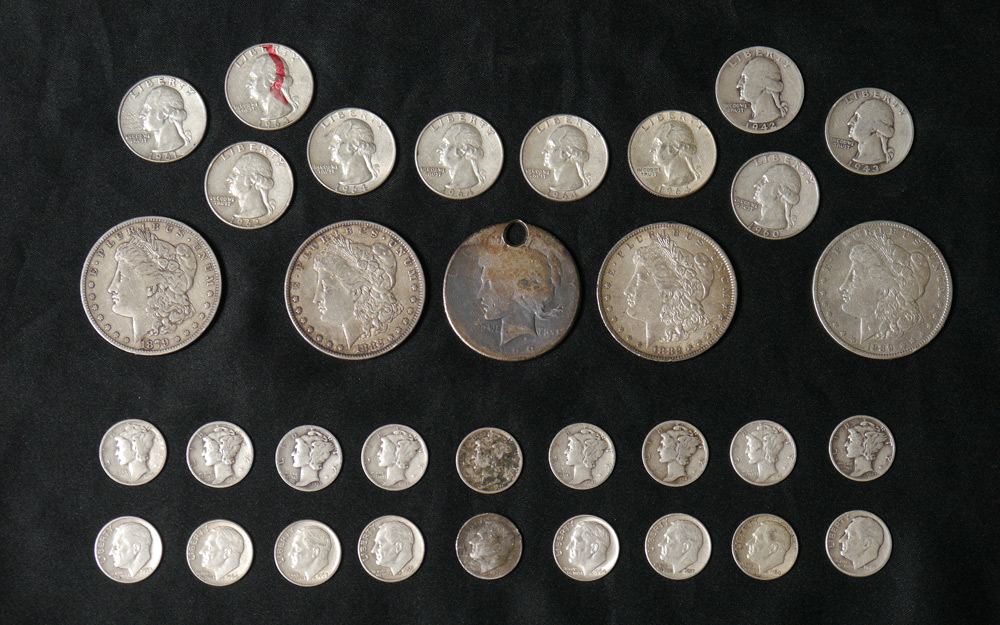 Appraisal: COLLECTION OF US SILVER COINS To include Morgan dollars -S