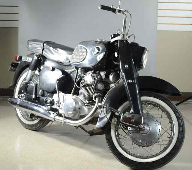 Appraisal: HONDA DREAM MOTORCYCLE cc engine black painted frame black seat