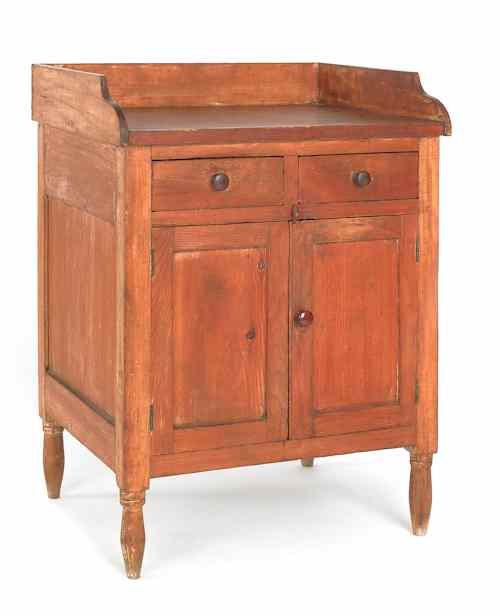 Appraisal: Shaker wash stand mid th c with a galleried top