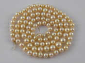 Appraisal: A cultured pearl necklace lacking clasp approx cm long pearls