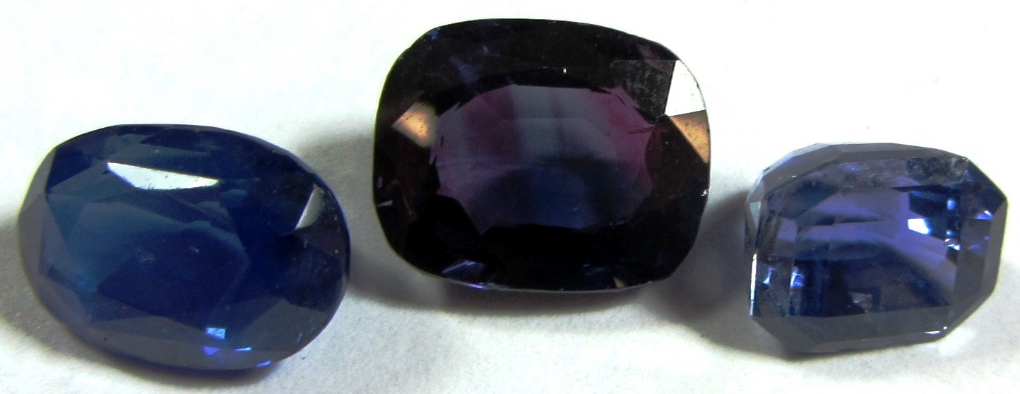 Appraisal: An unmounted oval cut sapphire and two further unmounted faceted