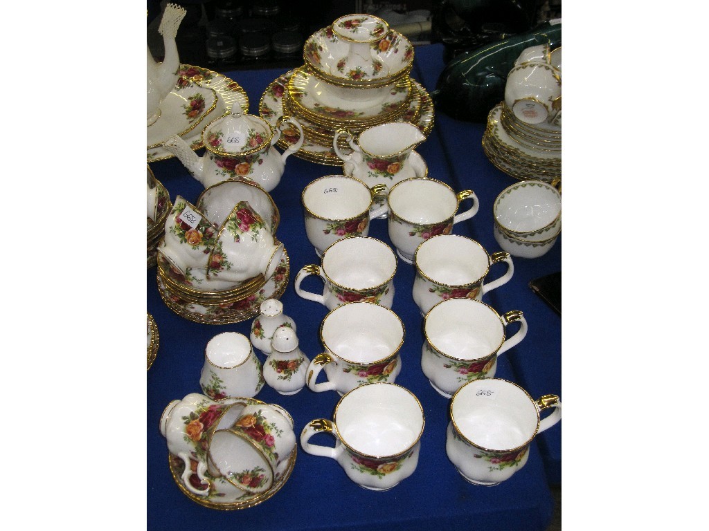 Appraisal: Large quantity of Royal Albert Old Country Roses to include