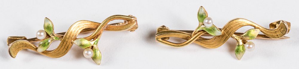 Appraisal: Pair of K gold and enamel pins Pair of K