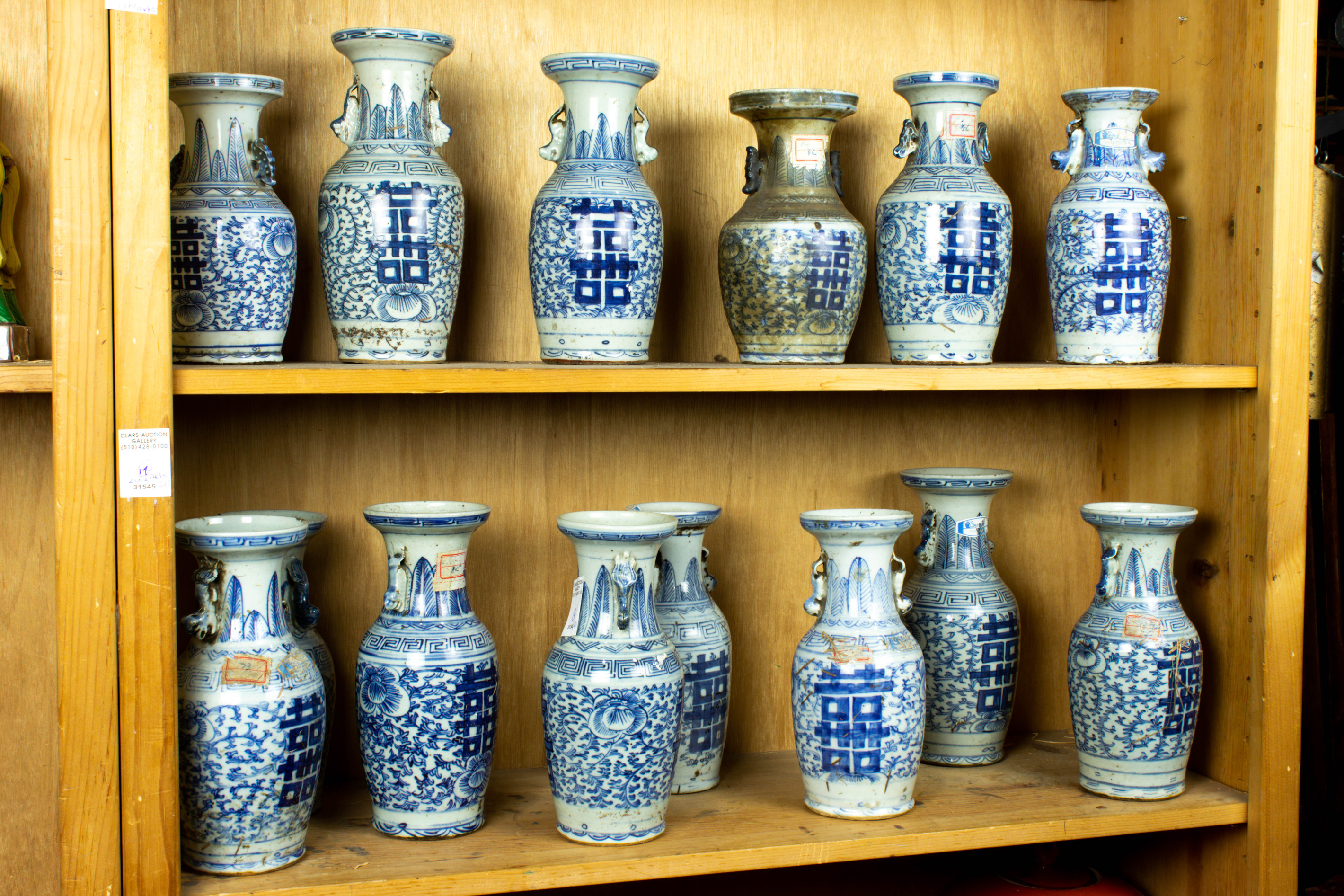 Appraisal: LOT OF CHINESE BLUE AND WHITE VASES lot of Chinese