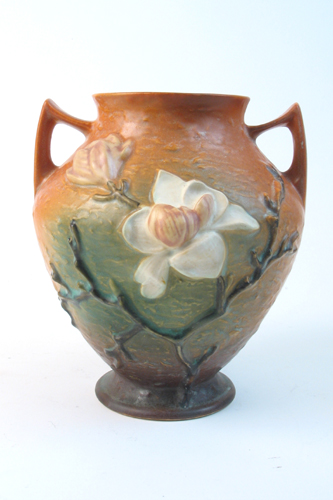 Appraisal: AN AMERICAN ROSEVILLE ART POTTERY VASE in the Magnolia pattern