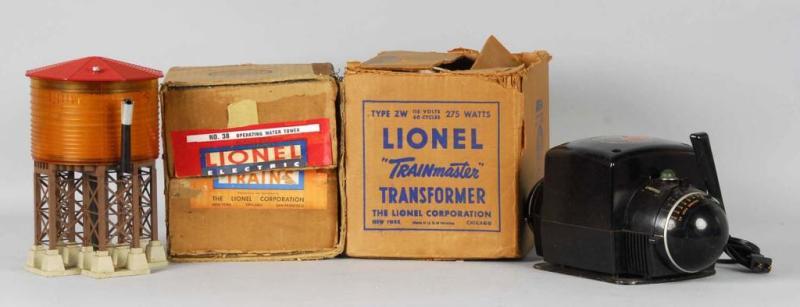 Appraisal: Lot of Lionel Accessories Description American Post-war Includes one -watt