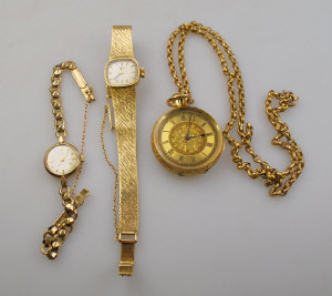 Appraisal: ct gold bracelet watch of some age to w ct