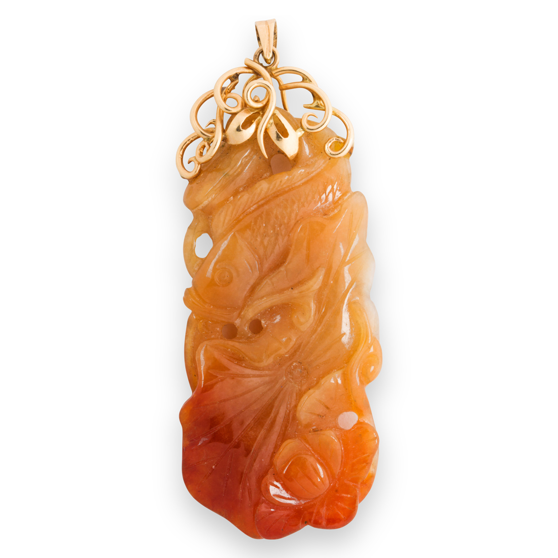 Appraisal: AN ORANGE AGATE AND FOURTEEN KARAT GOLD PENDANT An orange