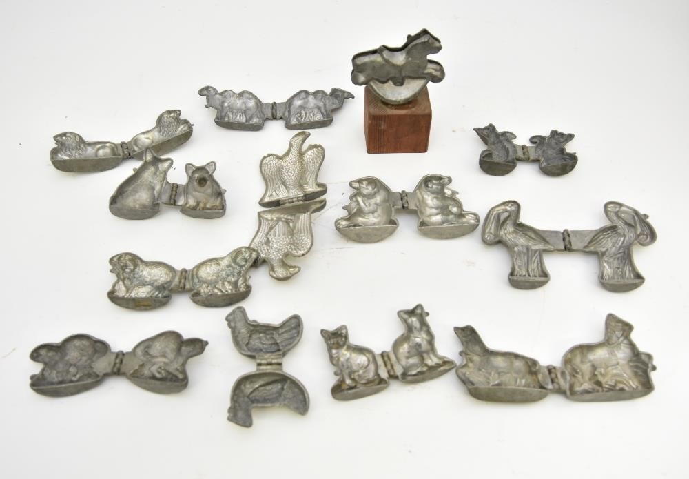 Appraisal: Collection of thirteen pewter animal form ice cream molds largest