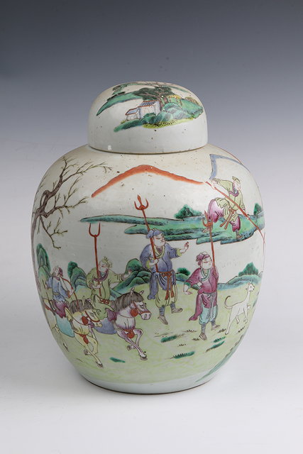 Appraisal: A LATE TH EARLY TH CENTURY CHINESE LARGE GINGER JAR