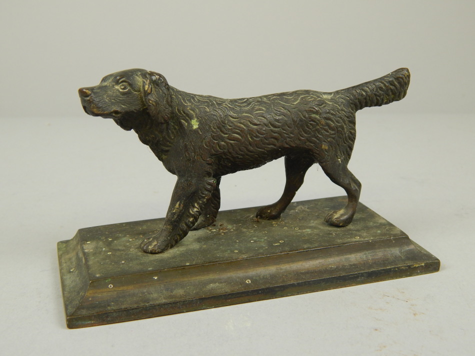 Appraisal: A thC bronze figure of a hound on a rectangular