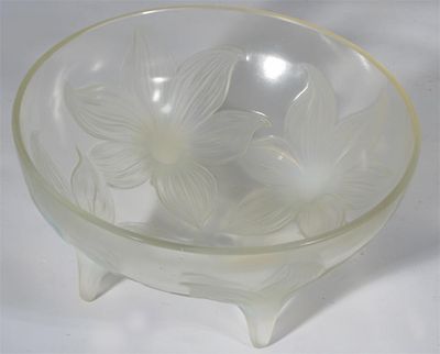 Appraisal: Lys' No a Lalique opalescent glass bowl designed by Rene