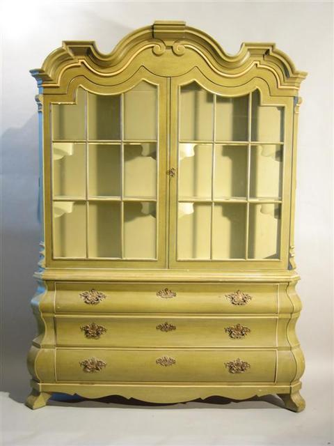 Appraisal: DOROTHY DRAPER VIENNESE COLLECTION CABINET Labeled Viennese Collection A Dorothy