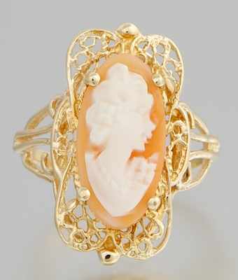 Appraisal: A Ladies' Carved Shell Cameo Ring k yellow gold ring