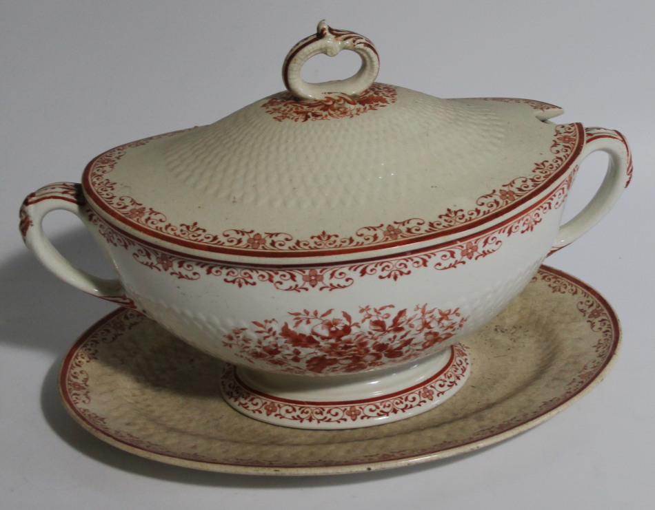 Appraisal: A thC Mintons Moustiers pattern tureen the shaped part textured