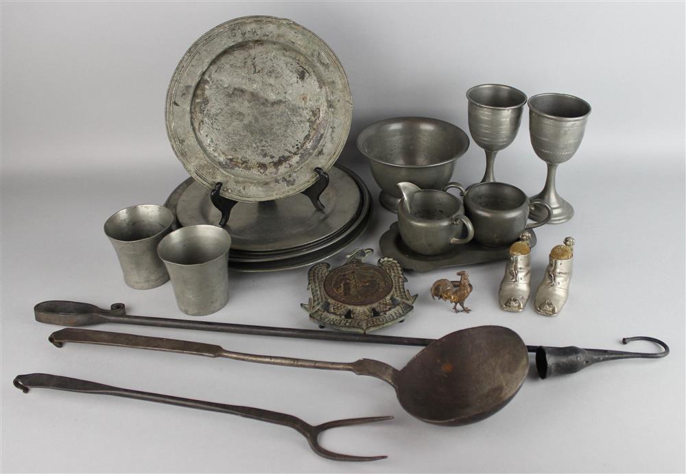 Appraisal: GROUP OF PEWTER AND METALWORK including pewter plates various marks