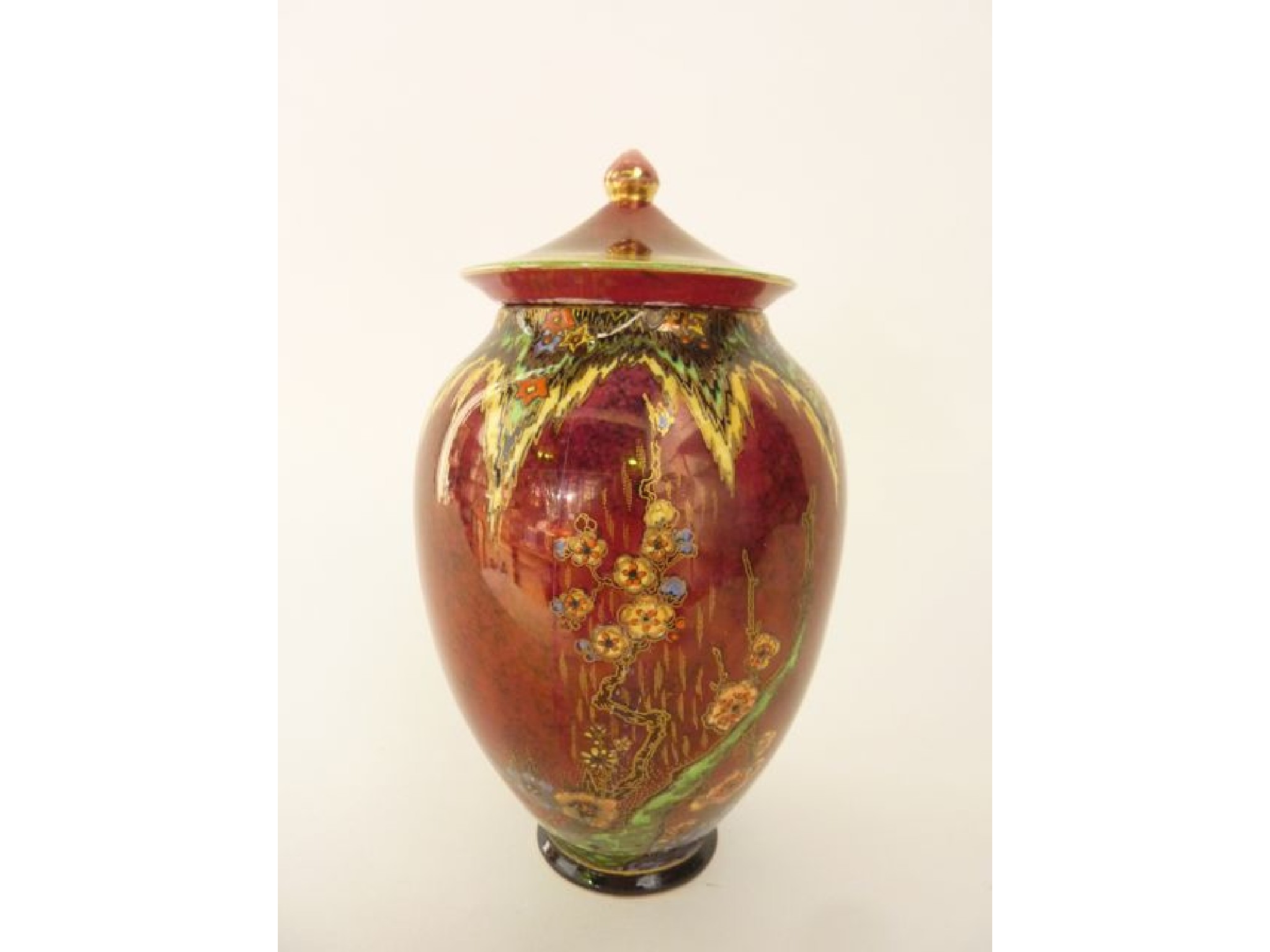 Appraisal: A Fieldings Crown Devon vase and cover with red lustred