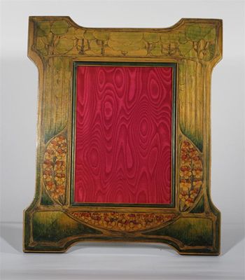 Appraisal: A painted wood picture frame easel backed the shaped rectangular