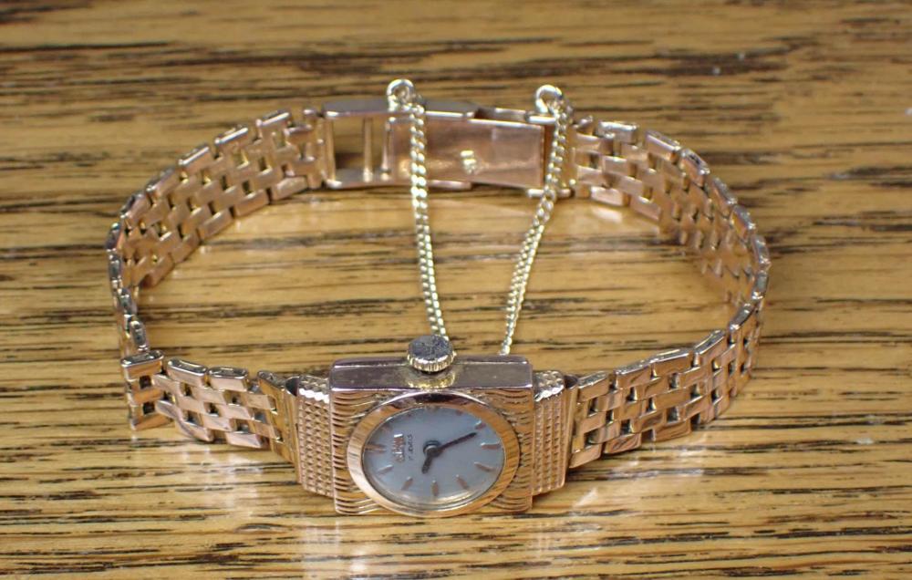 Appraisal: VINTAGE SWISS DELBANA WRISTWATCH K rose gold case and bracelet