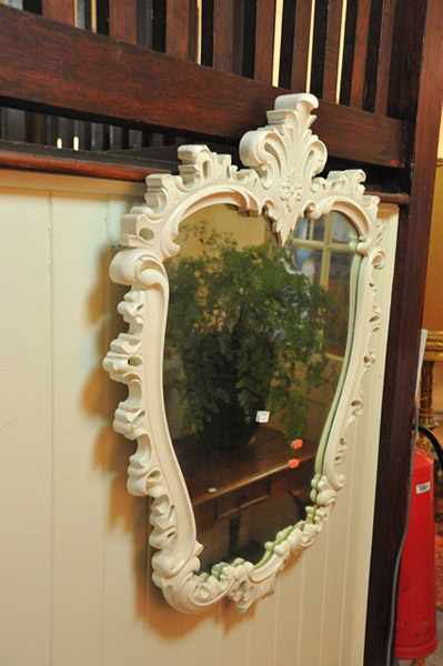 Appraisal: AN ITALIAN STYLE PAINTED WALL MIRROR